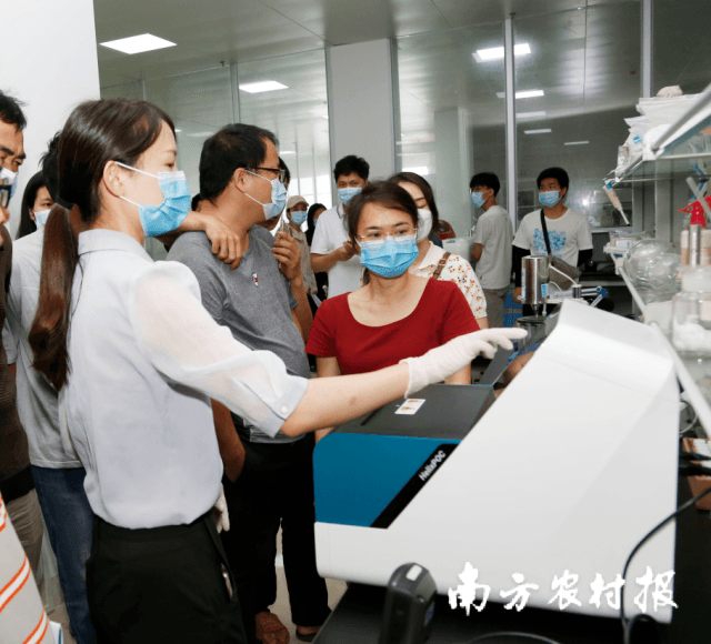電白區(qū)水產病害核酸快速檢測新設備操作技術培訓活動現場
